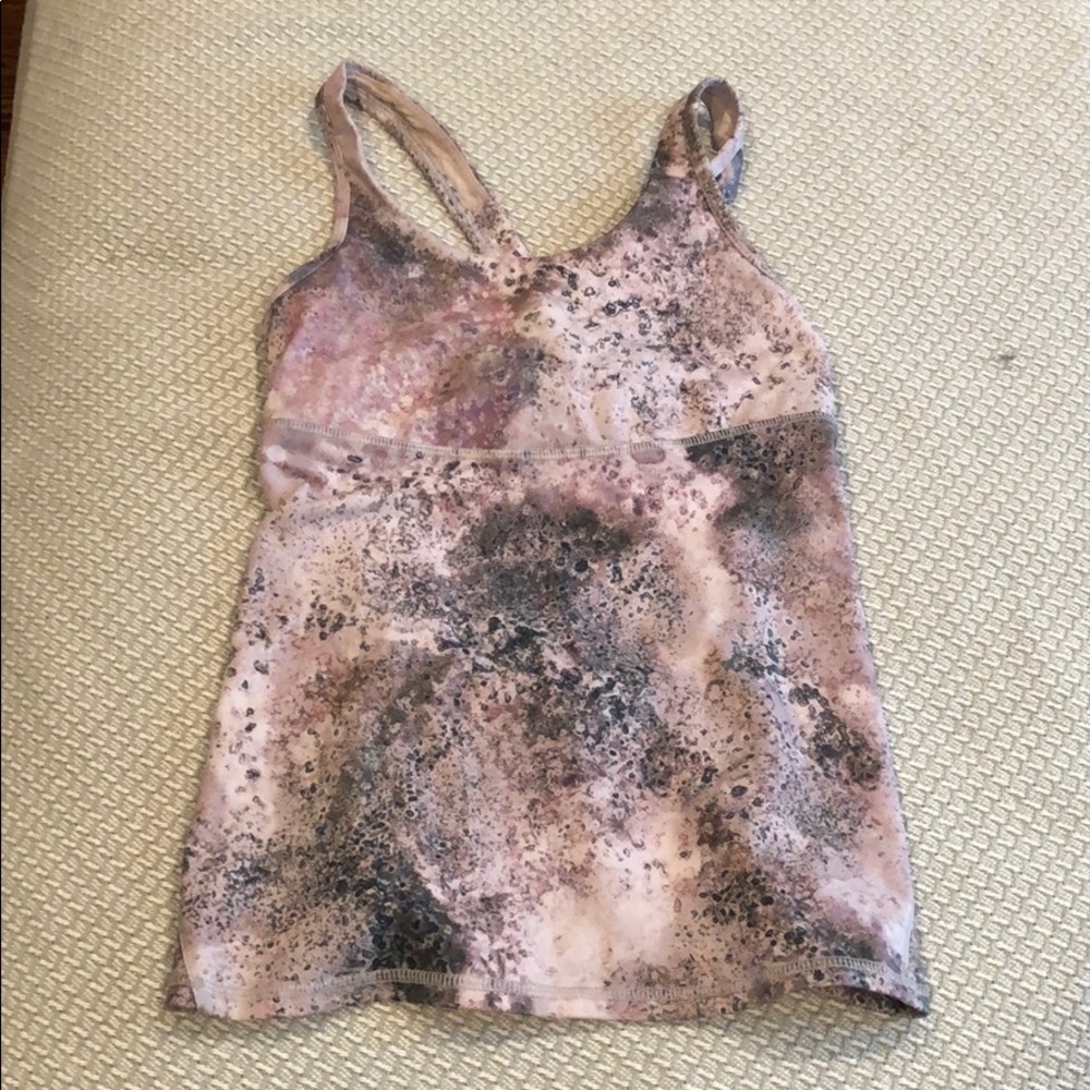 Lululemon built in bra Razorback tank